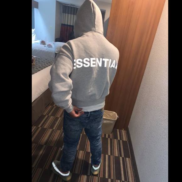 Meet your Posher, Nick - Picture 1 of 1